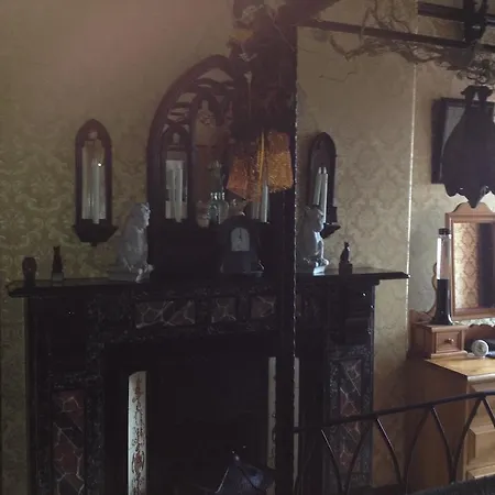 Vendégház Bats And Broomsticks 4*